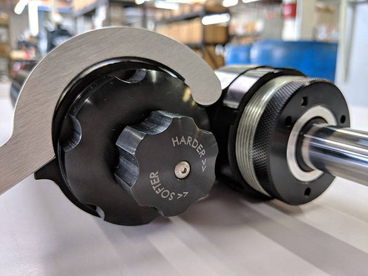 2.5 Inch Front Jeep JT For 2.5-3.0 Inch Of Lift Height OE Replacement W/ Remote Reservoir and Hi/Lo Compression Adjuster Radflo