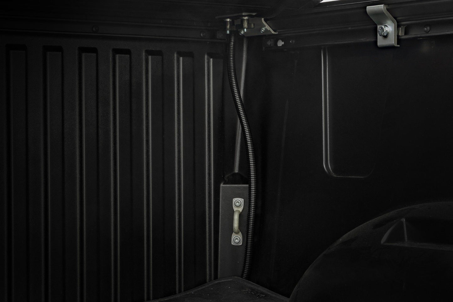 Hard Roll Up Bed Cover | 5'7" Bed | Toyota Tundra 2WD/4WD (2022-2026)