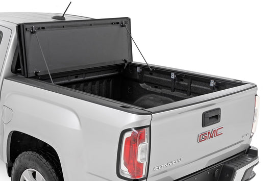 Hard Tri-Fold Flip Up Bed Cover | 5' Bed | Chevy/GMC Canyon/Colorado (15-26)