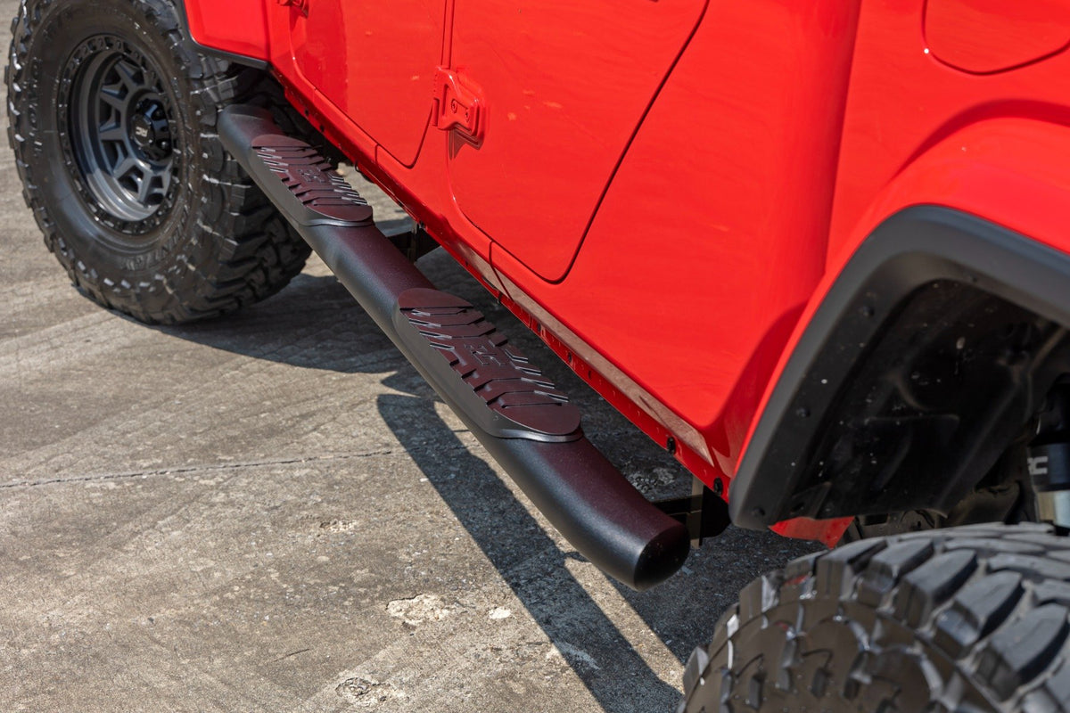 Oval Nerf Steps | Black | Jeep Gladiator JT 4WD (2020-2025)