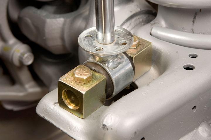 Shock Bar Pin Eliminator