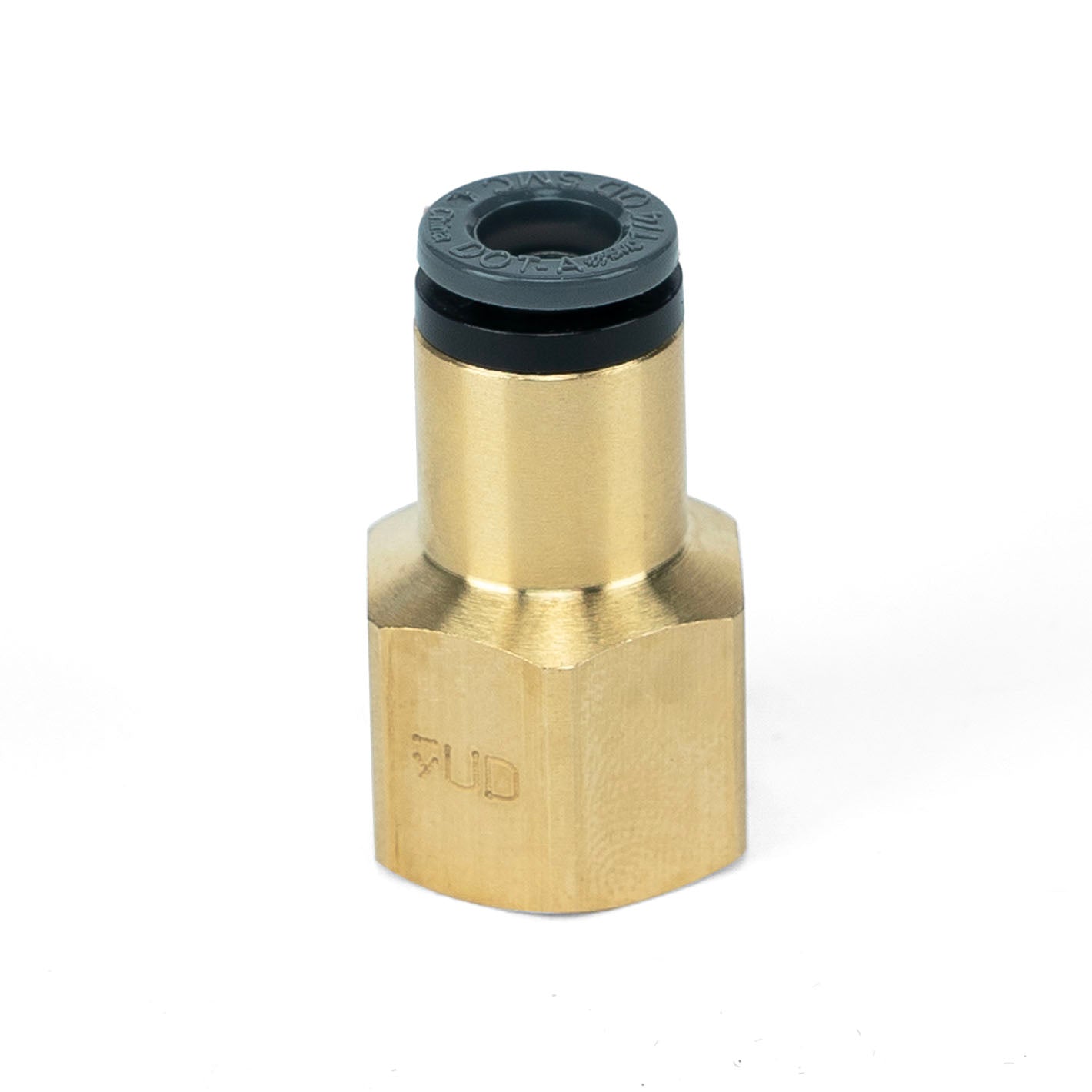 21810_Fitting_Main_Carousel_01.jpg