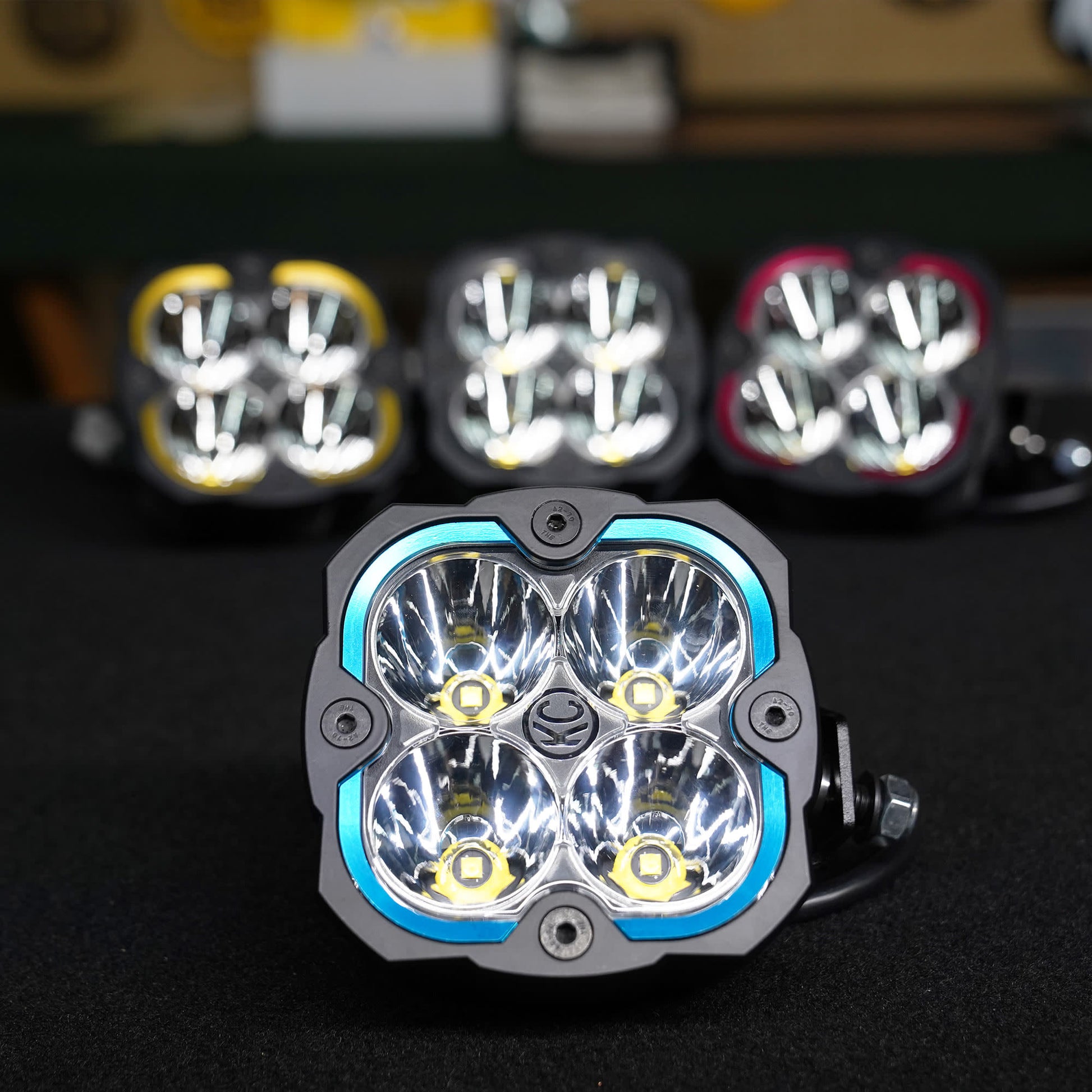 30572_Accessories_4.jpg