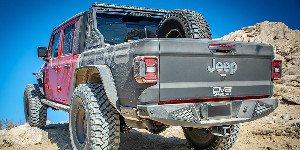 FDGL-01_DV8_Offroad_JT_slim_Fenders_as3.jpg