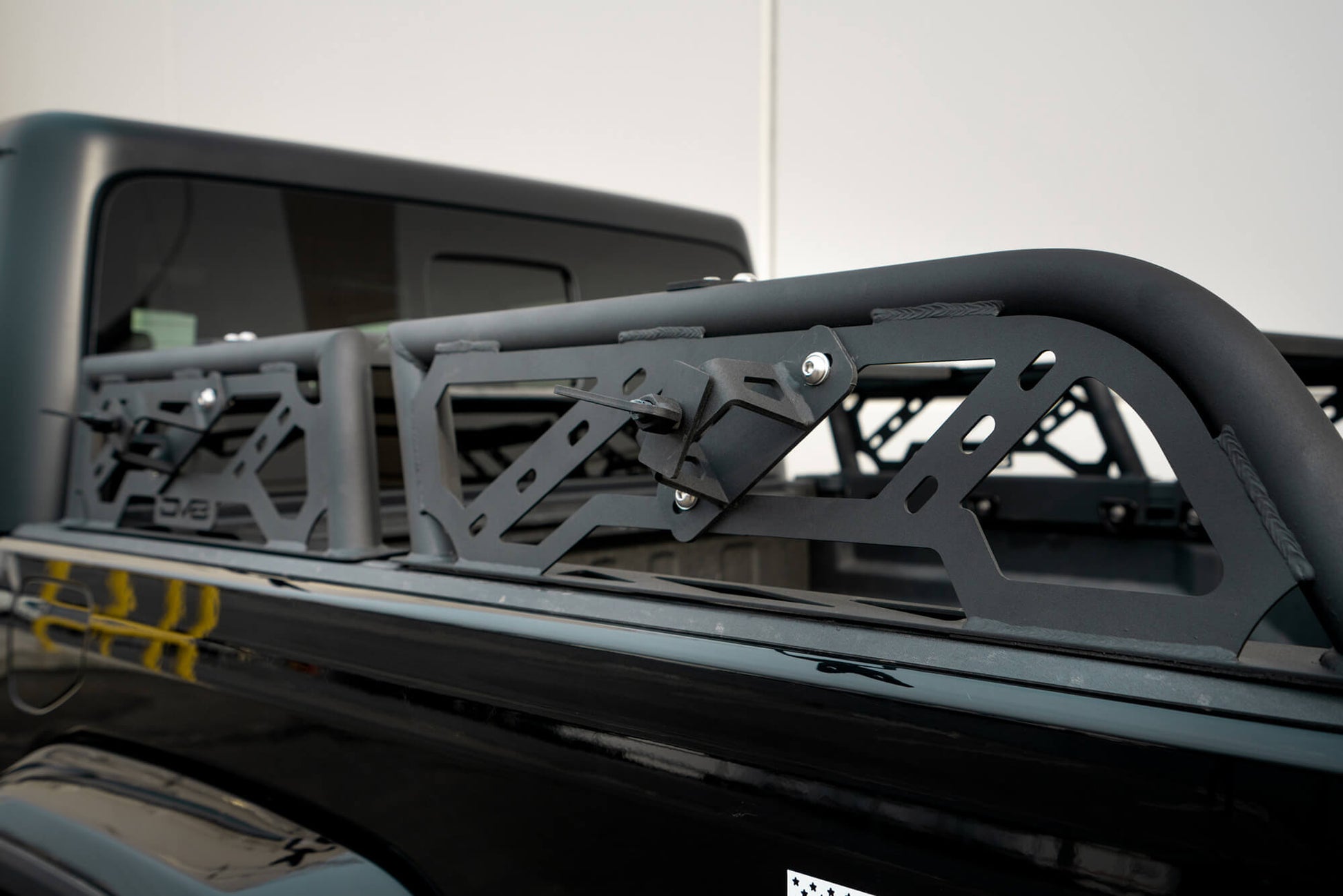RRUN-01_on vehicle (3).jpg