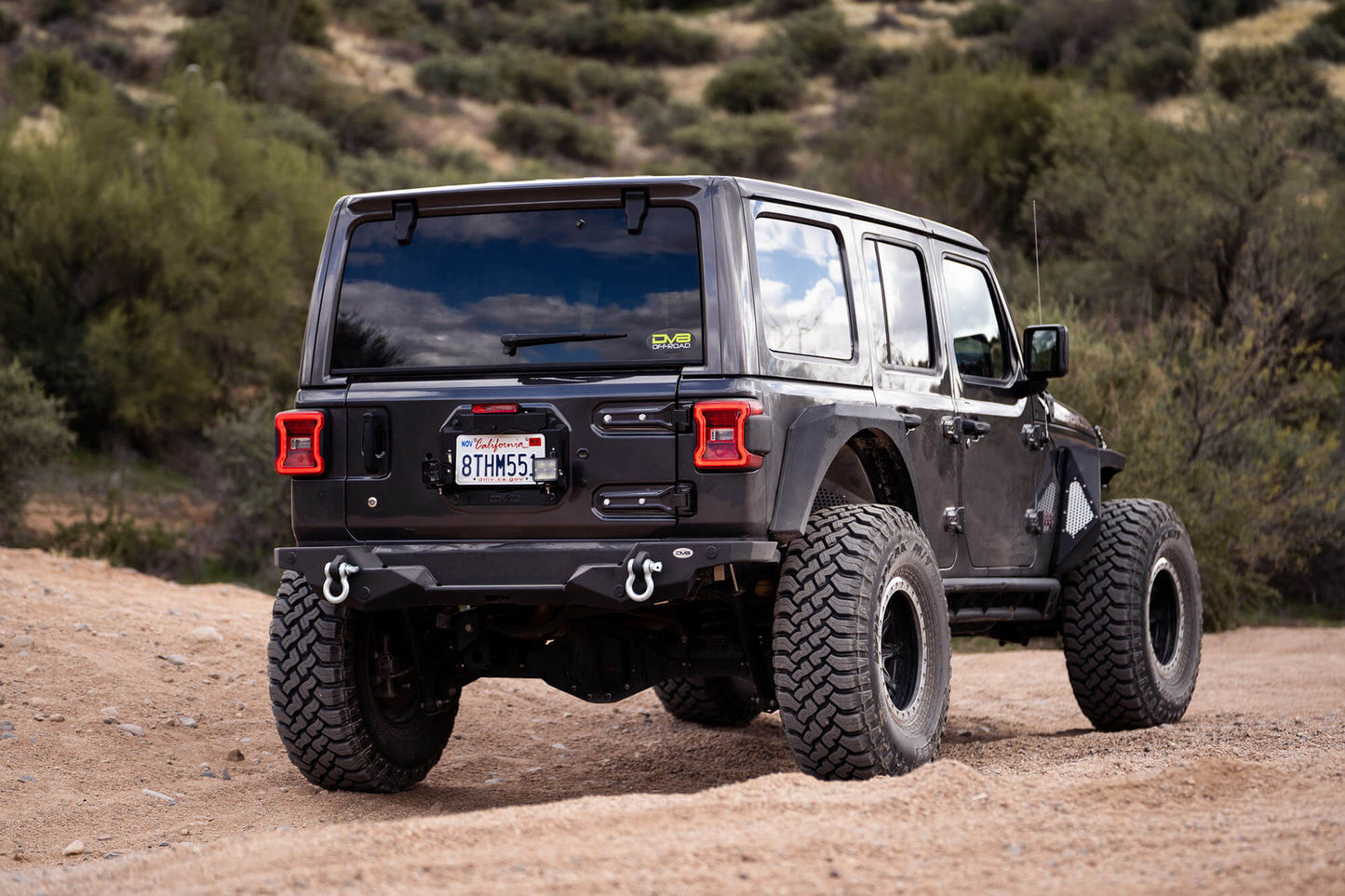 TSJL-03_On Vehicle (9).jpg