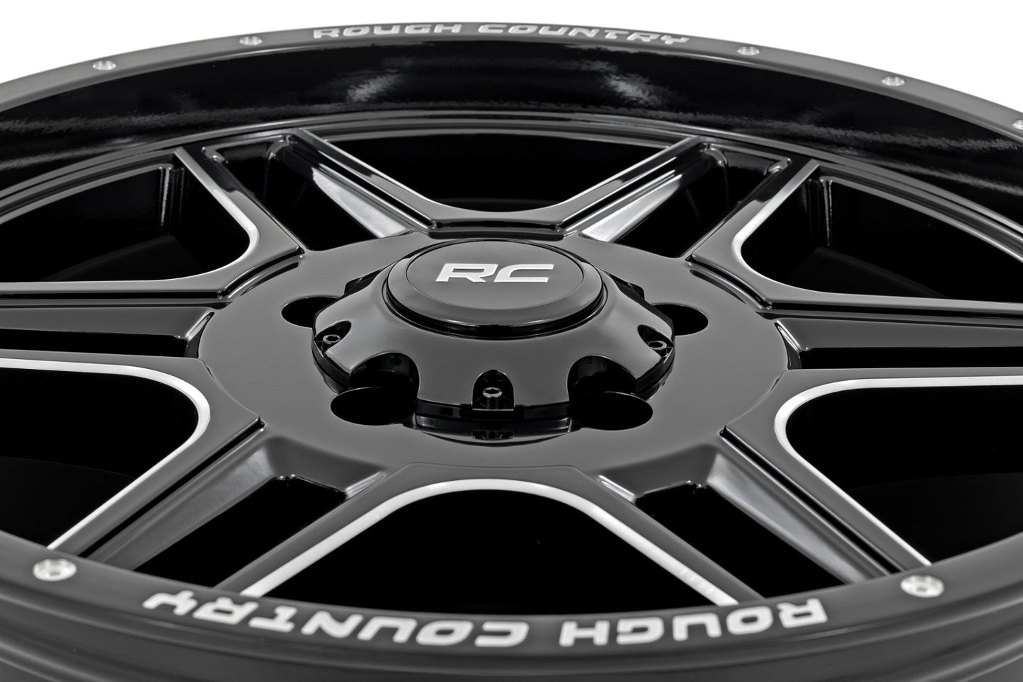 Rough Country 92 Series Wheel | Machined One-Piece | Gloss Black | 18x9 | 6x5.5 | +0mm