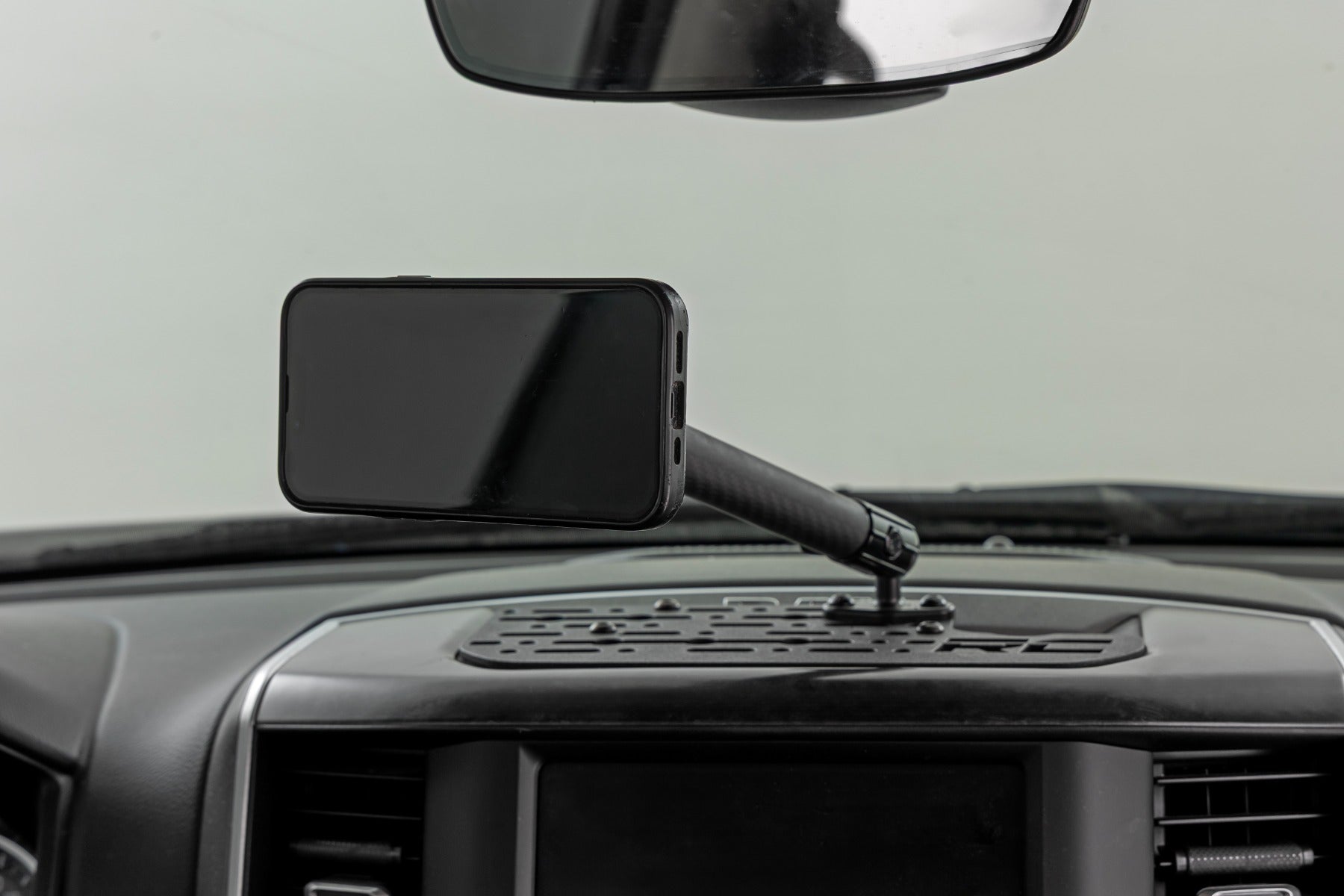 Dash Mount | 10" Mag Safe Mount Kit | 8in Screen | Ram 1500 4WD (2019-2026)