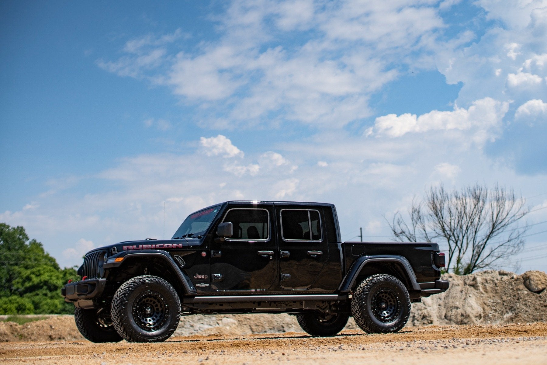 2.5 Inch Leveling Kits | Springs | M1R | Jeep Gladiator JT 4WD (2024-2025)