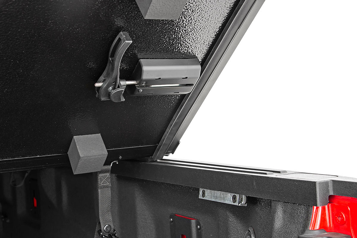 Hard Folding Bed Cover | 5'7" Bed | Ford F-150/F-150 Lightning/Raptor (15-23)