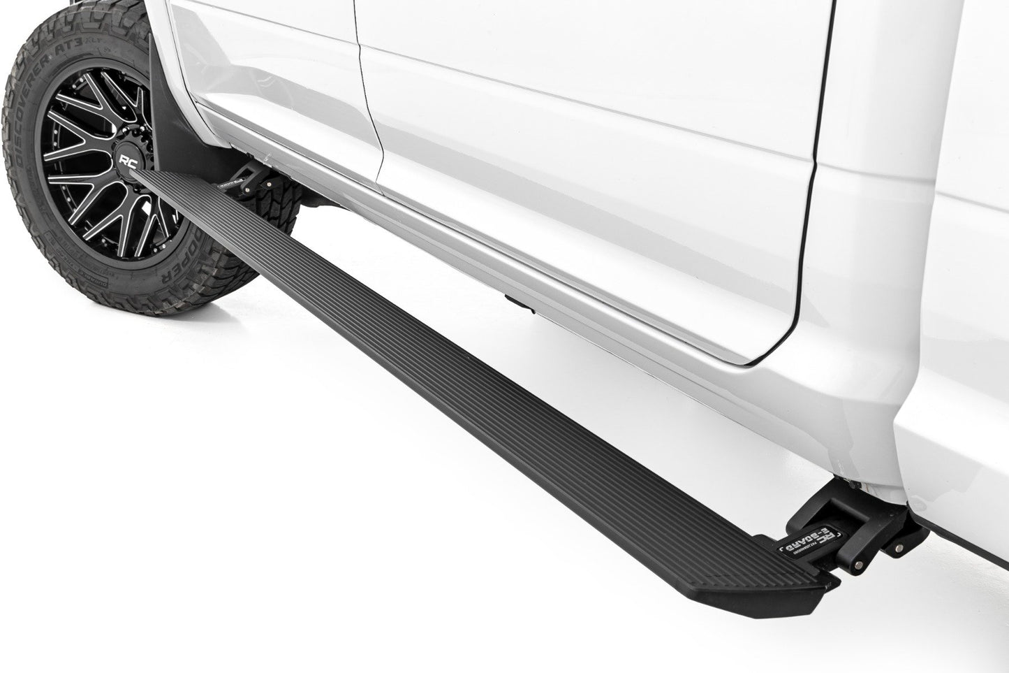 Power Running Boards | Dual Electric Motor | Crew Cab | Ram 2500 (11-26)/3500 (11-25) 