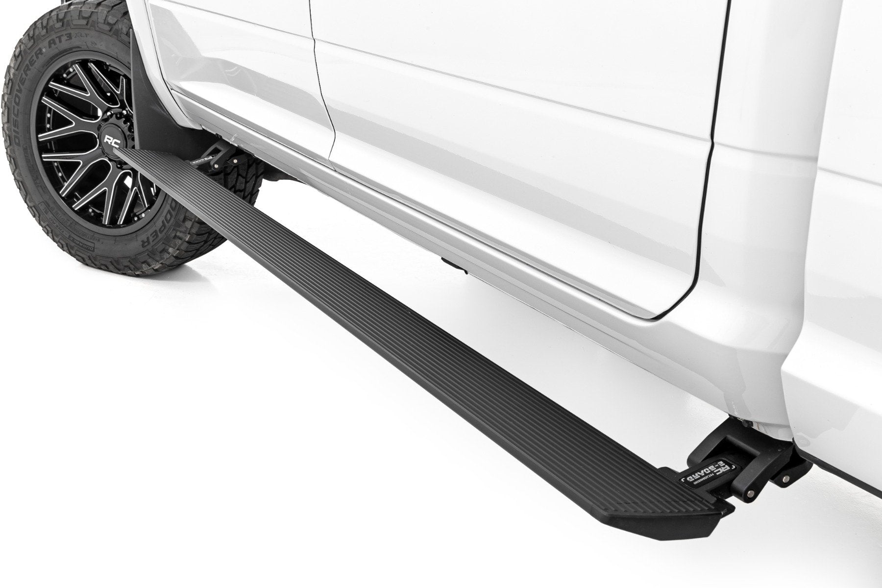 Power Running Boards | Dual Electric Motor | Quad Cab | Ram 2500 (11-26)/3500 (11-25) 