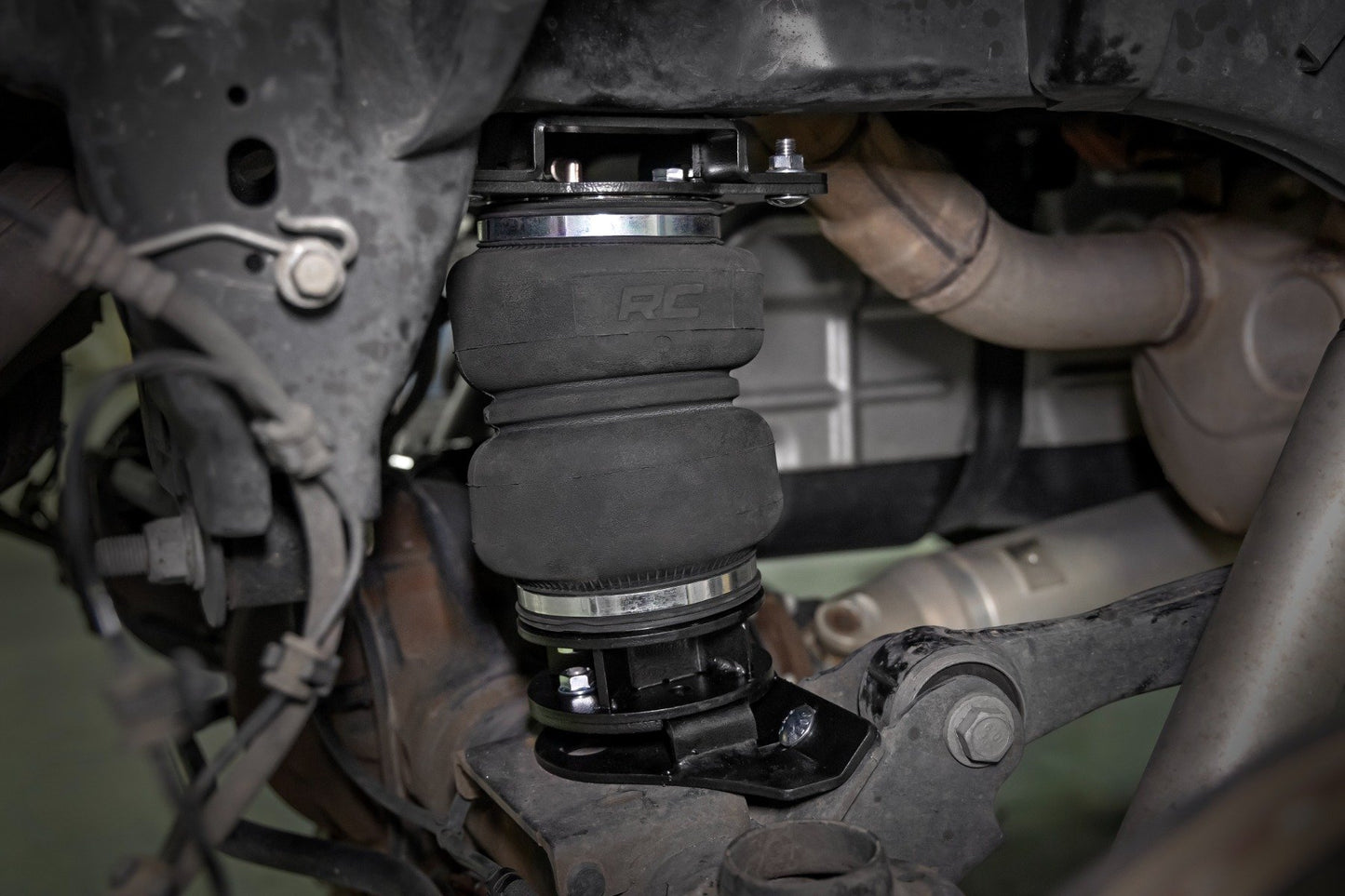 Air Spring Kit w/compressor | Ram 1500 4WD (2019-2026)