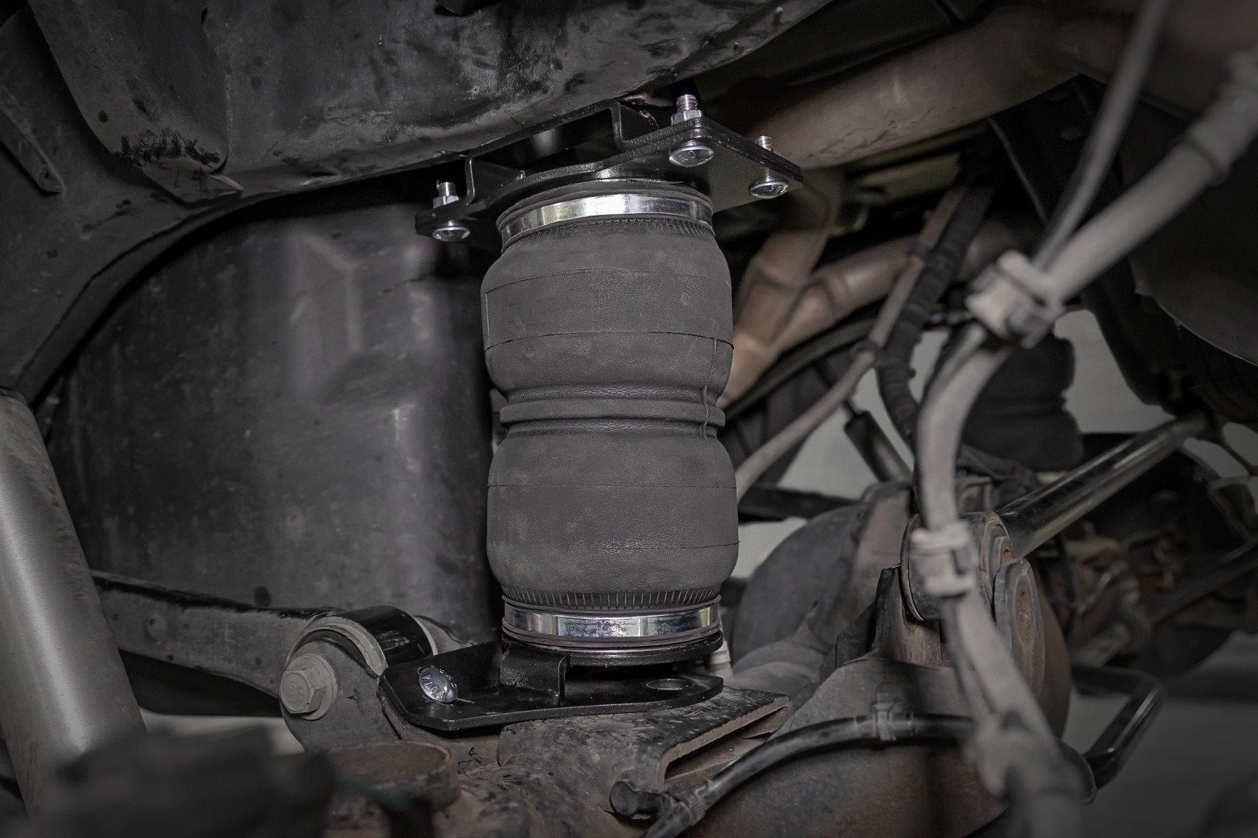 Air Spring Kit w/compressor | Ram 1500 4WD (2019-2026)