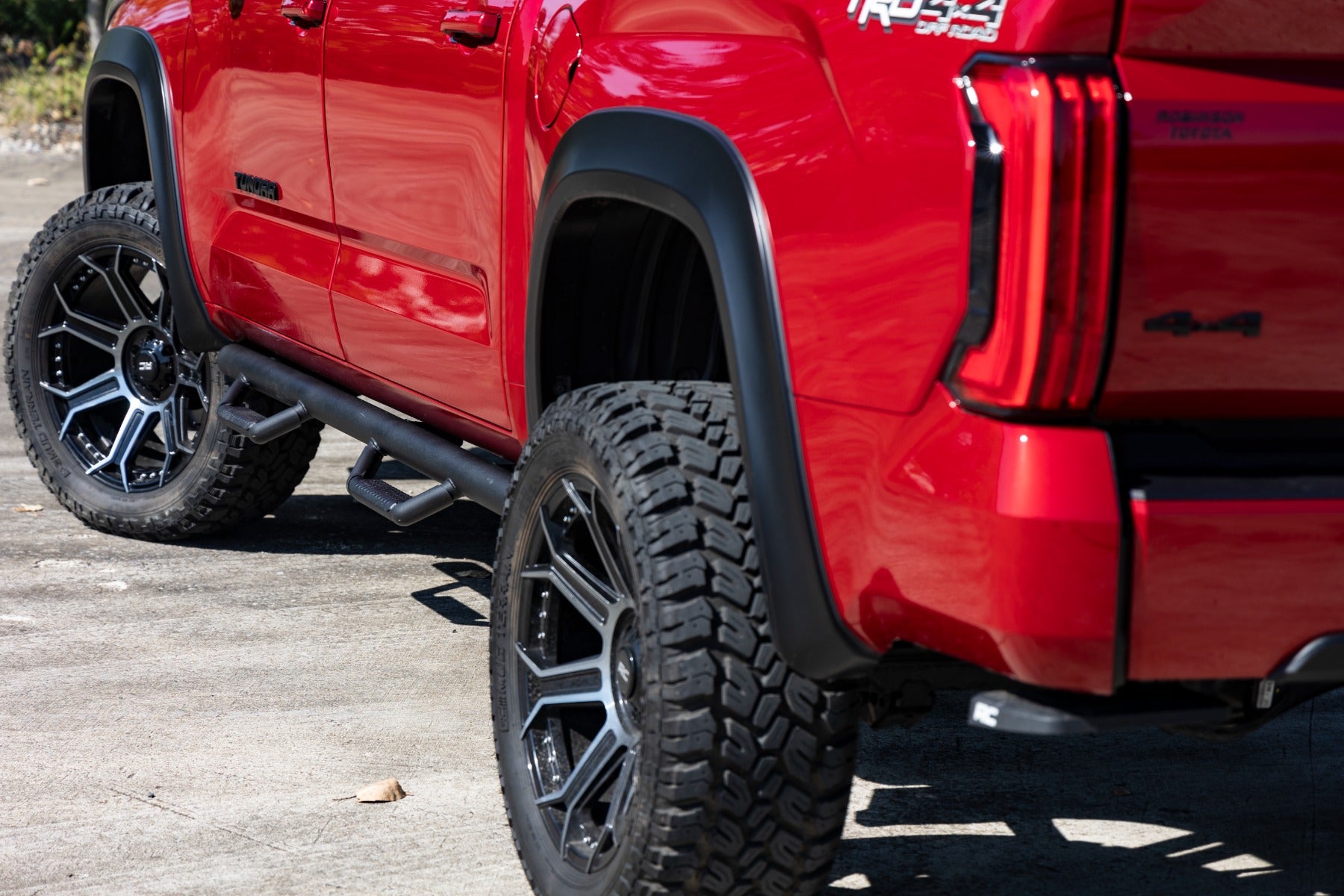 Nerf Steps | Cab Length | Crew Max | Toyota Tundra 2WD/4WD (2022-2026)