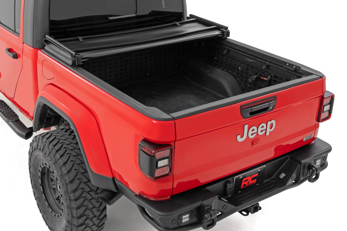Soft Tri-Fold Bed Cover | 5' Bed | Jeep Gladiator JT 4WD (2020-2026)