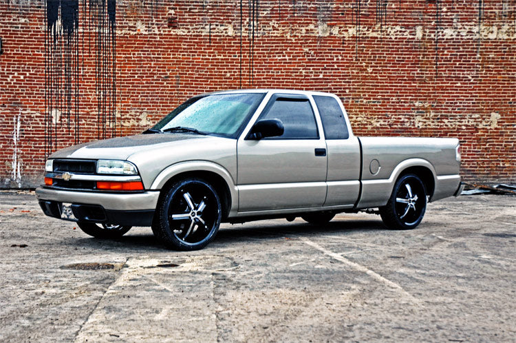 Lowering Kit | 2 Inch FR | 3 Inch RR | Chevy/GMC Blazer/S10 Truck/S15 Jimmy (82-03)