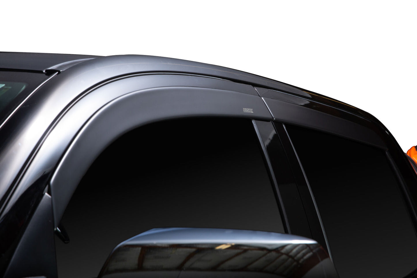 husky-ventvisors-low-profile-matte-black-16-toyota-tundra-2857012-studio-04.jpg