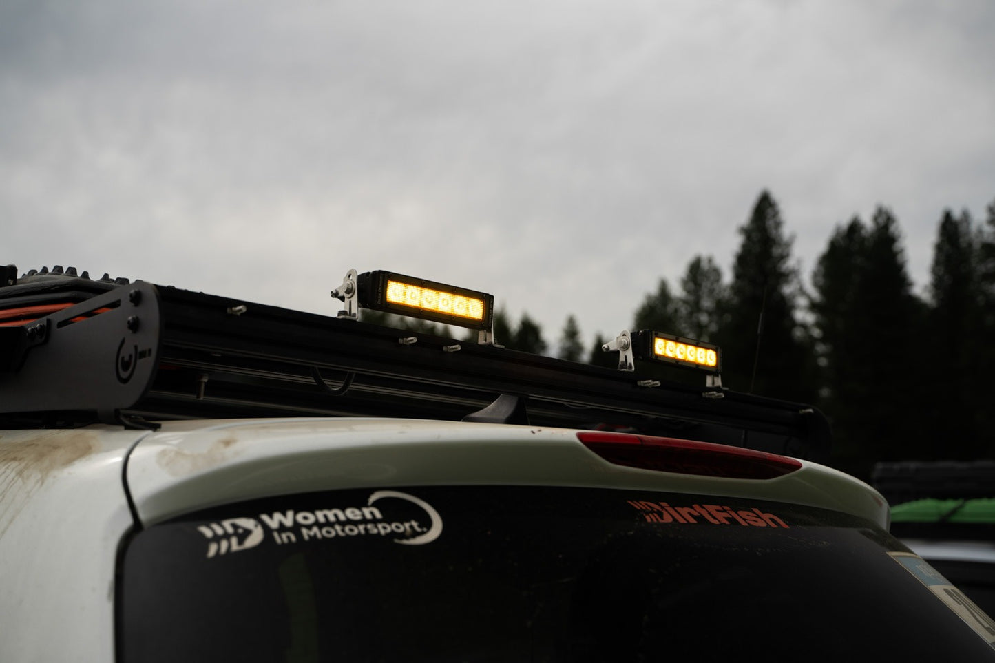 Diode Dynamics - SS6 Amber SAE Fog/Wide Light Bar (single)
